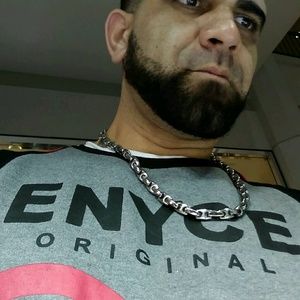 Meet your Posher, Victor